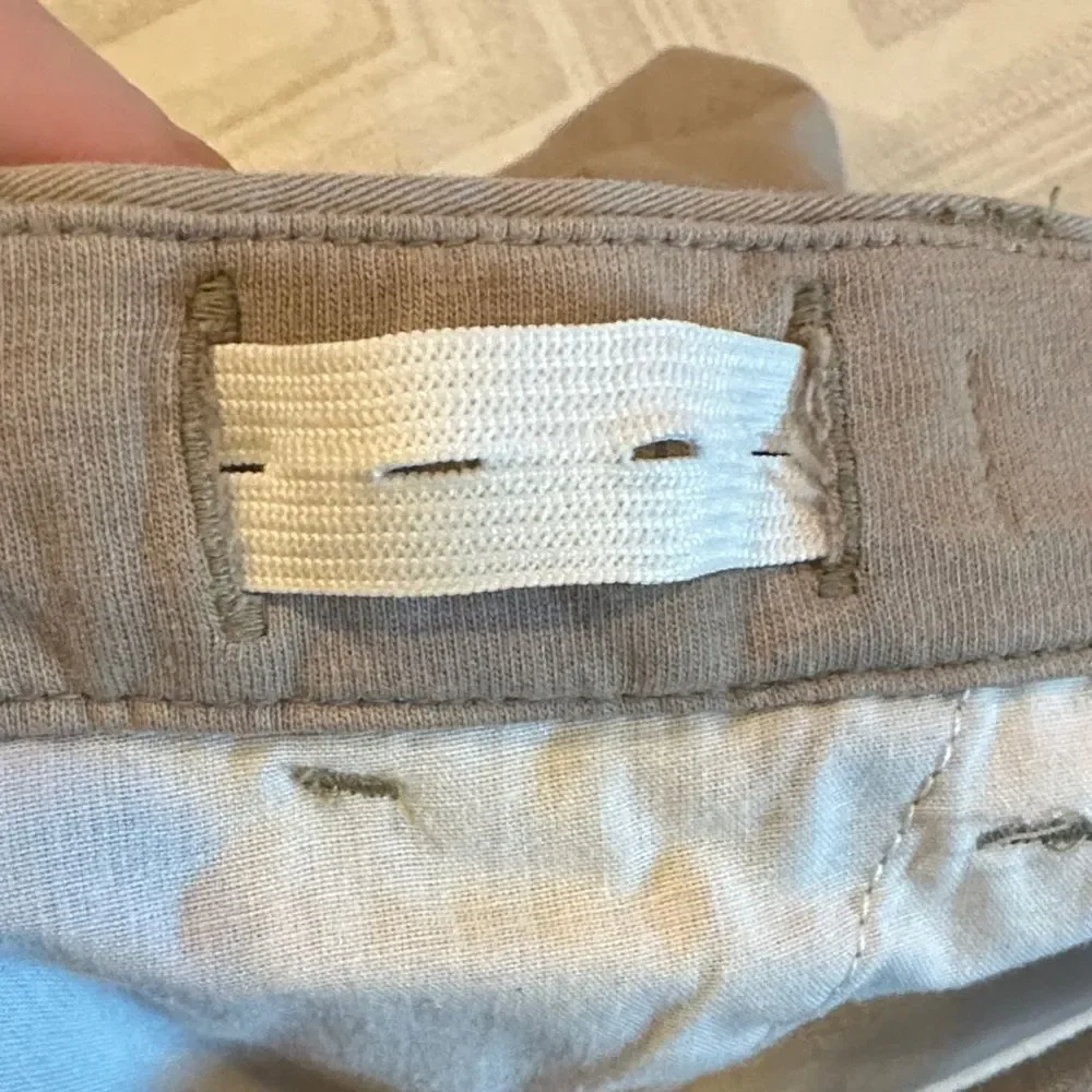 Vineyard Vines Boys Khaki Shorts - Size 18